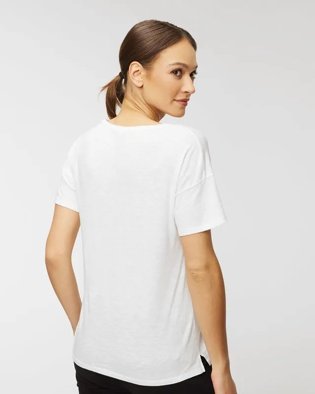 T-shirt JUVIA CO SLUB SHIRT V-NECK